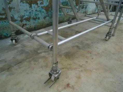 Tower Ladder - Aluminium Extendable Tower Ladder Manufacturer from Chennai