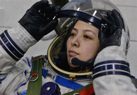 我国第一位女航天员刘洋，如今生活怎样了？难怪现在没有消息了_国家