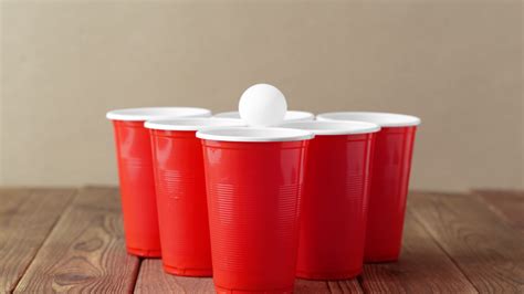 What is beer pong and how do you play the drinking game? | The US Sun