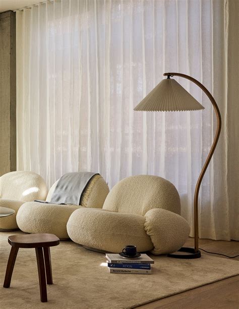 Timberline Floor Lamp – Wool