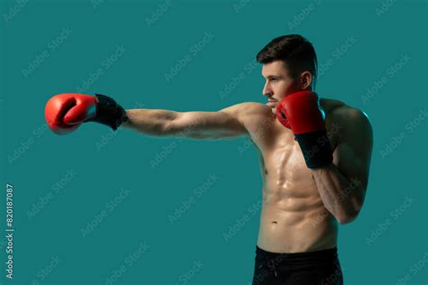 Boxing Man 的图像结果