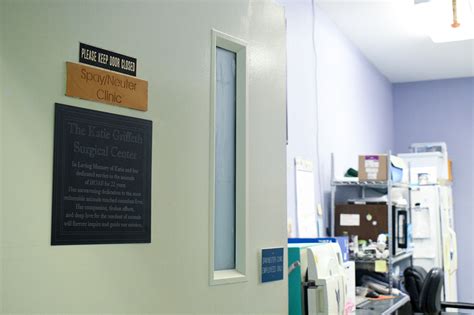 MOAS dedicates clinic to longtime vet tech | The Oglethorpe Echo