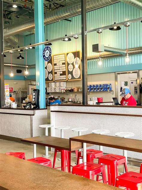 Longmont - Sweet Cow Ice Cream