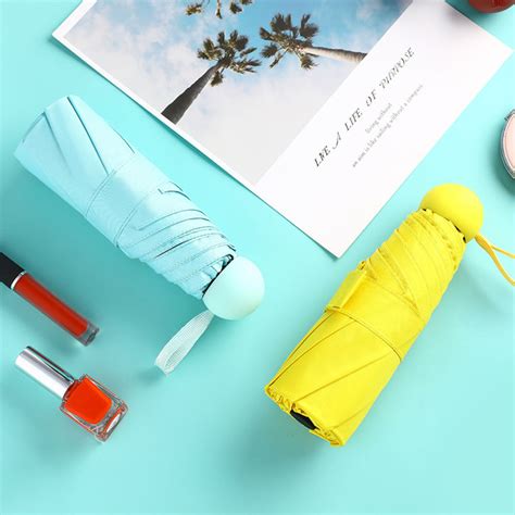 Shop Online For Monsoon-Friendly Shoes & Umbrellas | LBB