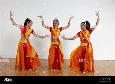 Image result for Indian Dance Moves Simple Tutorial