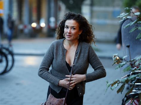 Katja Schuurman maakt opvallende comeback