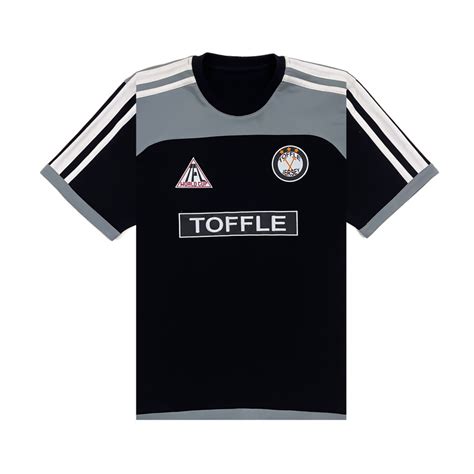 Customised Streetwear - Toffle