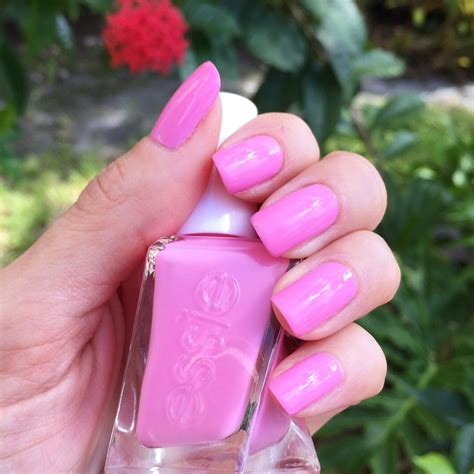 Essie Gel Couture - Haute to Trot - bubble gum pink nails | Barbie pink ...
