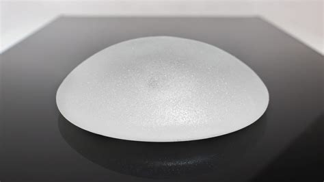 Capsular contracture and replacement of breast implants | Boerhaave