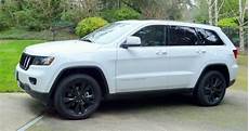 white jeep altitude find new 2013 jeep grand 5 7l altitude white white jeep altitude find new 2013 jeep grand 5 7l altitude white