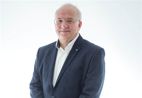 Entrevista a Francisco Moreno Madrid, autor del libro “Responsabilidad del Médico Interno ...