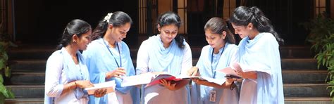 Courses - Besant Women's College