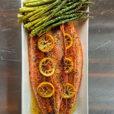 Sockeye Salmon with Thyme Butter and Asparagus – Blackstone Products