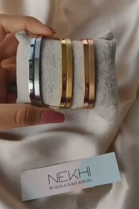 Shine Through Rectangle Plain Kada for Women – Nekhi India