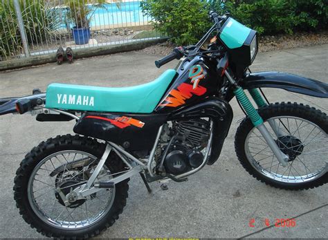 Yamaha Yamaha DT 175 - Moto.ZombDrive.COM