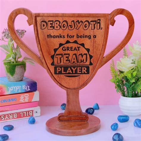 Great Colleague/Team Mate Wooden Trophy | Customised Corporate Awards ...