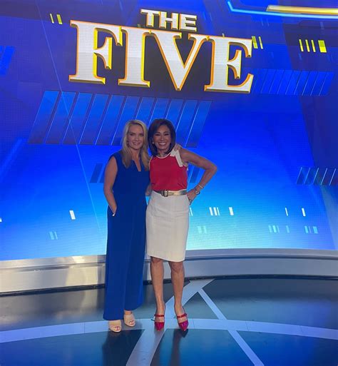 The best Dana Perino feet pictures 🤩