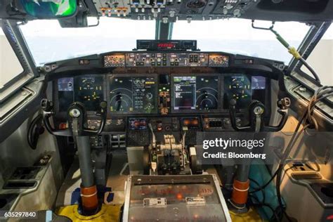 B737 Cockpit 的图像结果