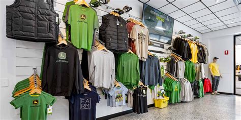 Buy John Deere Apparel & Clothing Online - RDO Equipment