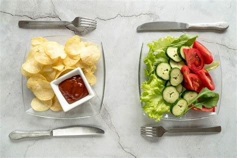 Salad vs chips Images - Free Download on Freepik
