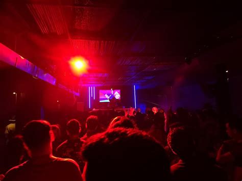 MAROON CLUB (2025) All You Need to Know BEFORE You Go (with Photos ...