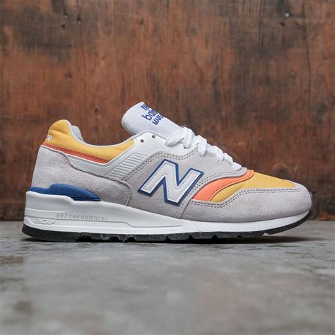 New Balance 997