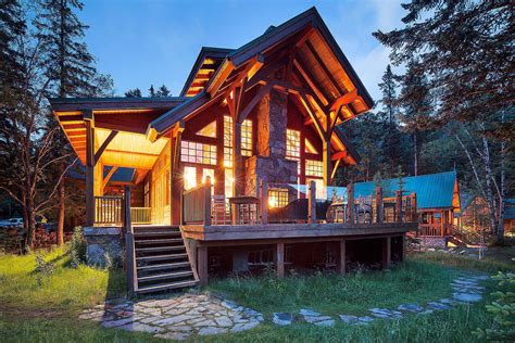 Cathedral Mountain Lodge – Rustic Vacations