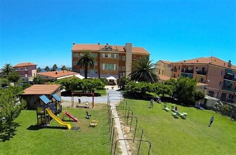 HOTEL CASA MARINA (Loano, Italian Riviera) - Hotel Reviews & Photos ...