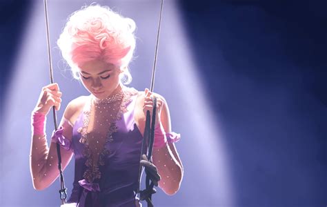 Download Zendaya The Greatest Showman Wallpaper | Wallpapers.com