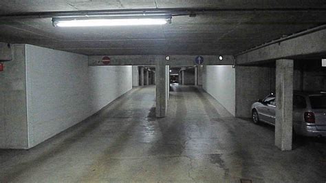 Garage zu vermieten: Arabella Park | Garages Near Me