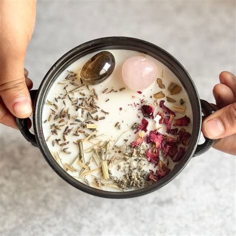 Pentacle Cauldron Candle | Positive Vibes & Protection | Limited Editi ...