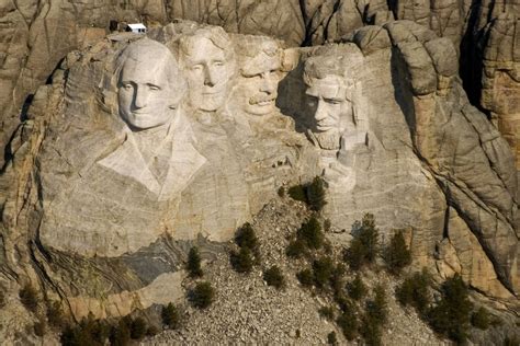 THIS DAY IN HISTORY – Work begins on Mount Rushmore – 1927 – The ...