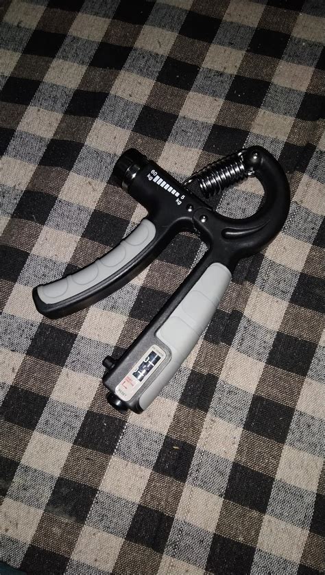 Buy Cockatoo Counter Hand Grip Strengthener|(5 KG - 60 Kg) Adjustable ...