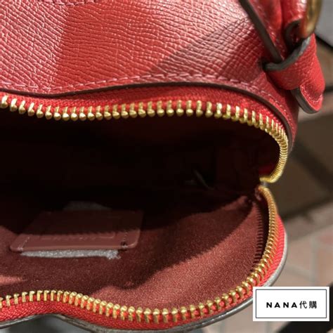 NaNa代購 Coach CE652 CE653 CJ450 新款愛心女士化妝包 愛心包 斜背包 斜跨手提包 附購證 | Yahoo拍賣