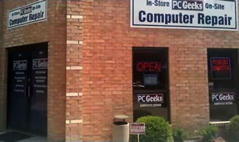 Geeks Computer Shop 的图像结果