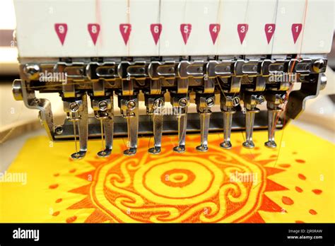 Using a Router Speed Control On a Industrial Sewing Machine 的图像结果