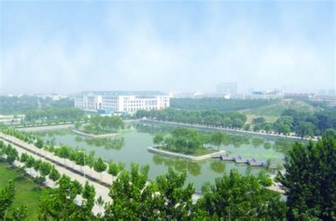 金凤路8号 - 北师大珠海校区和北京校区毕业证有什么区别？