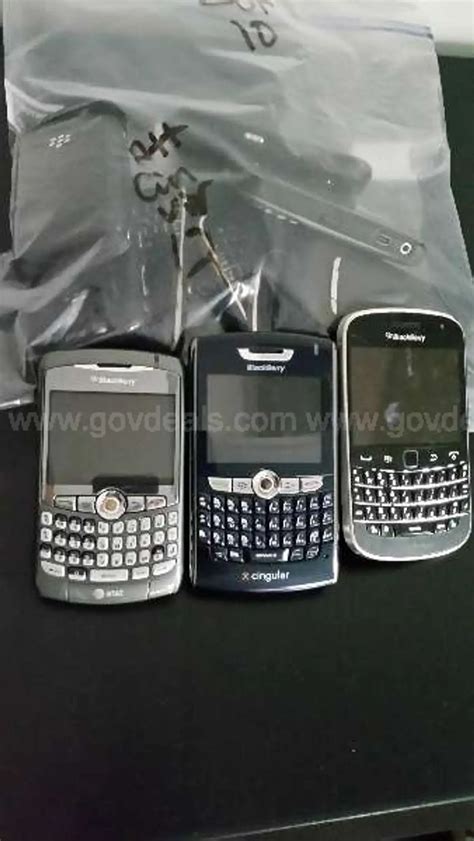 10 Misc Blackberry models Verizon | GovDeals
