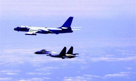 解放军空军10架军机5日在台西南空域活动