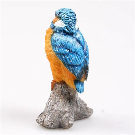 Oiseau martin pêcheur sur tronc en résine (9 x 9 x 15 cm)