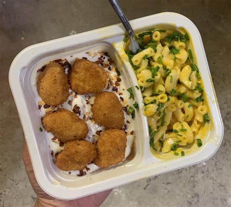 Wutbot on "Banquet, Chicken, Nugget": [r/shittyfoodporn] Does it look ...