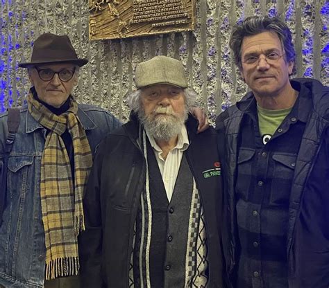 Rene Lussier 的图像结果