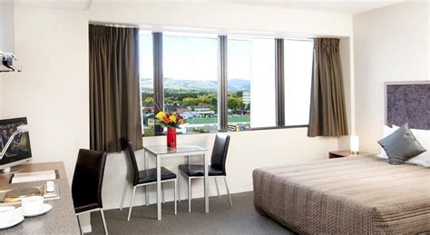QUALITY SUITES CENTRAL SQUARE (Palmerston North) - Apartment Reviews ...
