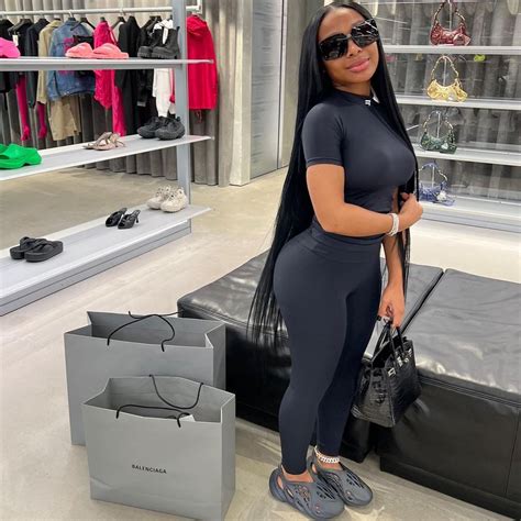 What Is Jayda Wayda Job at Joseph Stanfield blog