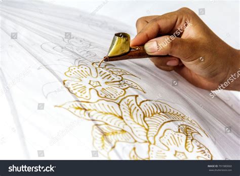 H’mong Batik Techniques: Traditional Wax-Resist Textile Art of Vietnam