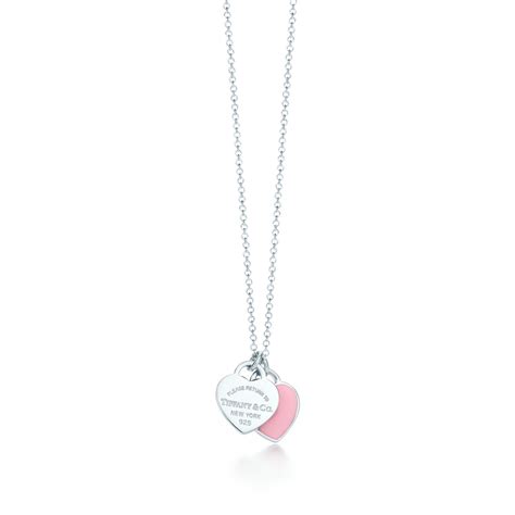Collezione Return To Tiffany™:Pendente Double Heart Tag rosa in argento ...