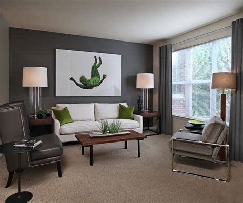 what goes with grey carpet in bedroom