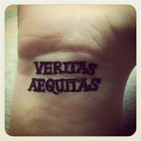 Veritas Aequitas Font