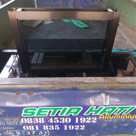 Jual Jendela Boven aluminium kaca salib / kaca salip - Kota Surabaya ...