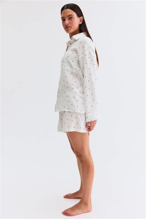 MAMA Before & After Muslin pyjamas - White/Blue hearts - Ladies | H&M IN
